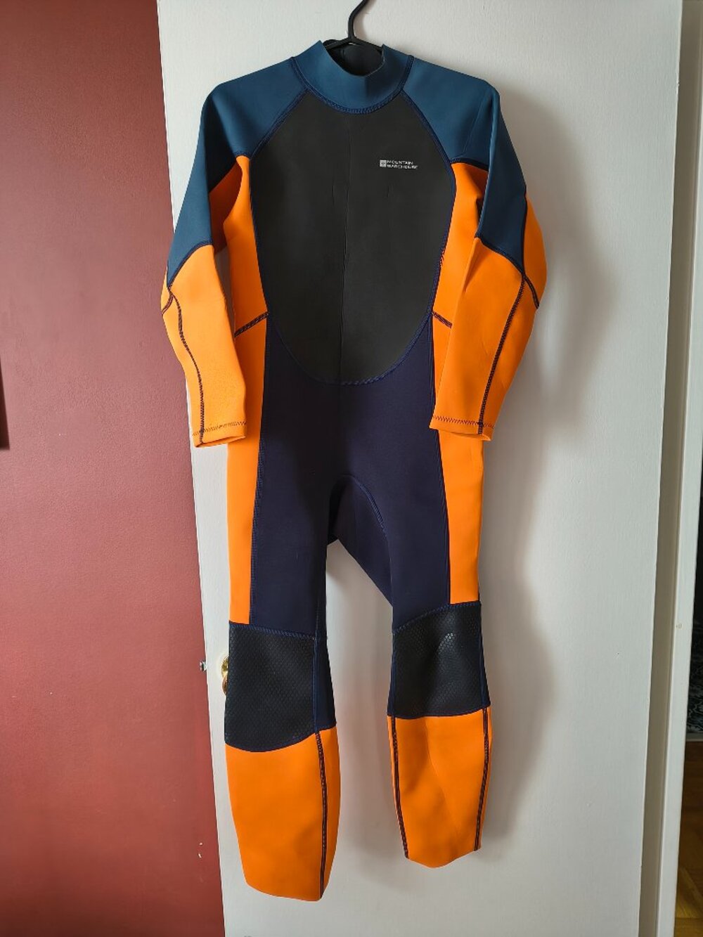 Mountain Warehouse Kids Wetsuit Size 13 Black Navy Orange